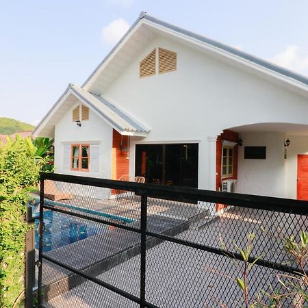 Villa Jirapat Sunny Mode à Sattahip Extérieur photo